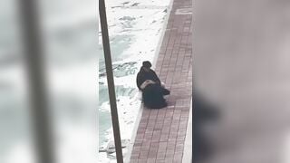 Siêu phẩm public ngoài trời bị quay lén