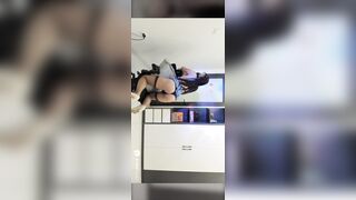 chị rên làm cặc em sướng quá muốn nhét cặc rồi ngâm bên trong
