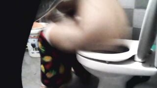 Wc 006