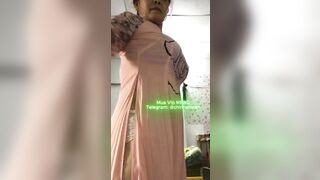 Máy Bay Dâm Mặc Áo Dài Call Sex Với Trai Trẻ