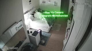 Hack Camera Phòng Ngủ Chồng Mút Bướm Vợ Chiều Chuộng