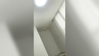 Qua nhà chơi lén ba mẹ cởi quần em làm nhanh một nháy trong phòng ngủ - p2