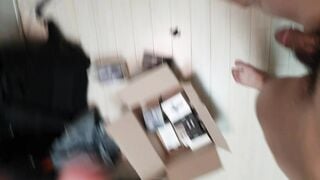 thằng cha hàn quốc dẫn gái về nhà địt nhau còn quay lại video - phần 2