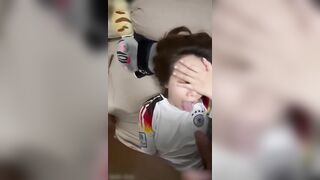Anh phải xuất lên mặt em mới thấy thỏa mãn