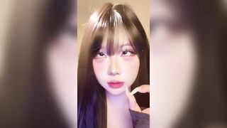 Gái xinh mặt dâm hàng ngon nứng lồn thèm tinh
