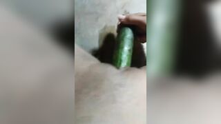 Một vũng dưới lồn vẫn chưa đủ thủ tiếp cho ra sữa