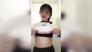 Quỳnh Đặng k9 s 3 tháng quen nhau thì e ấy cho xem