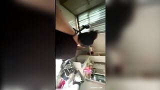 ĐÈ E VỢ RA GIƯỜNG, SAU ĐÓ TÔI ĐỊT TỚI TẤP