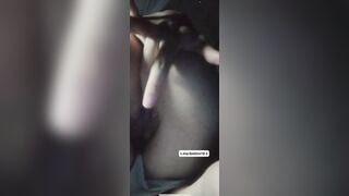 Gái xinh luv10 đã vạch lồn hồng có nốt ruồi cực dâm