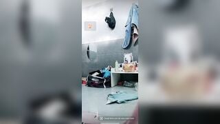 Nứng quá live thủ dâm
