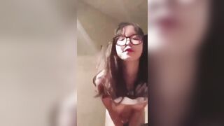 cupcut của mấy bé học sinh mới lớn chực nét