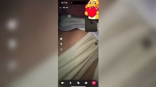 Bạn học lộ video call