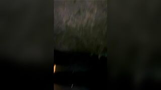 Vợ đi taxi bị anh tài xế bắt bú cu giữa đường còn doggy