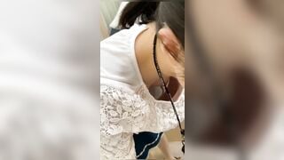 Quay lén núm em kính cận