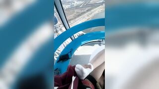 Cùng em địt trên đu quay pulbic