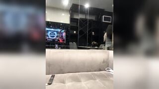 TRÔNG EM RÕ NGOAN HIỀN , NHƯNG THẦN DÂM PHẢI GỌI BẰNG CỤ