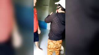 Vợ đánh ghen chồng đang chơi đĩ tại quán 🤣