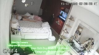 Hack Camera 2 Vợ Chồng Bú Mút Thủ Dâm Cho Nhau