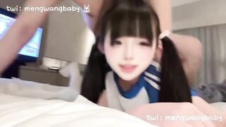 Bố dượng địt con gái đang còn non