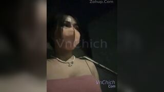 Em gái Việt Eira2004 thích cái cảm giác lén lút thủ dâm ngoài đường và cái kết