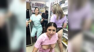 Tiệm tạp hoá có những con đĩ dâm nứng lồn thèm cặc dâm đãng 1