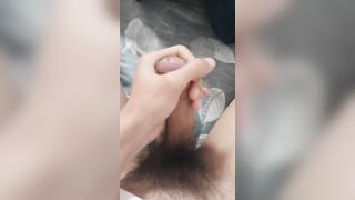 Cu gân thủ dâm nứng cặc