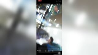 seri quay lén dưới váy nhân viên TGDĐ toàn các em xinh tươi - phần 3