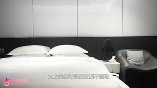 杏吧探花杏吧洪七1 约炮可爱型妹妹美乳又挺又翘女上位的时候还让我不要动她要自己来最后给她搞得捂着肚子缓半天下面也搞破皮了