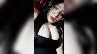 Gạ nhỏ em họ call video show hàng