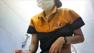 Quay lén WC nữ 35