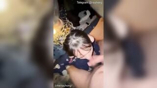 Nữa đêm trốn bố mẹ sang phòng e họ bắt cởi đồ bú cu sục cặc bắn vào đầy mồm e