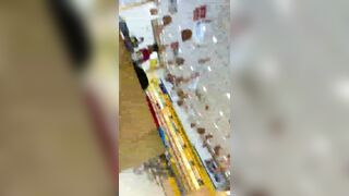 có 102 quay lén gái xinh làm TGDĐ váy ngắn quần lót - phần 10