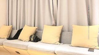小宝探花约了个丰满妹子 洗完澡舔奶深喉口交猛操晃动奶子搞得呻吟娇喘非常诱人