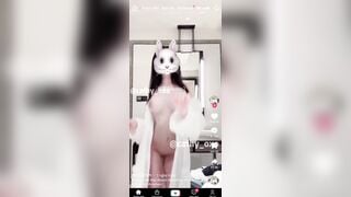 Em gái nhảy tiktok nhạc Việt cực cuốn 6 - Tiktok 18+ t.me/MrTQVmm