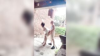Cô gái 2k6 ra đường bú cặc ba dượng luôn