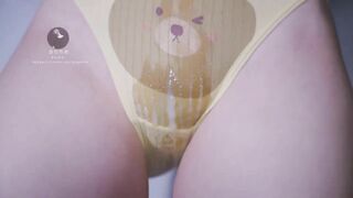 Em họ lồn múp và con cặc 20cm của thằng anh