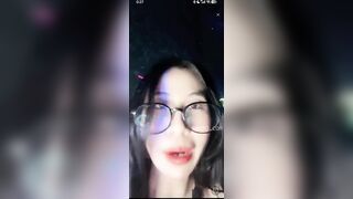 Gái teen Việt live sếch "2"