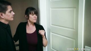 Sex Châu Âu đụ tung lồn em học sinh dâm đãng
