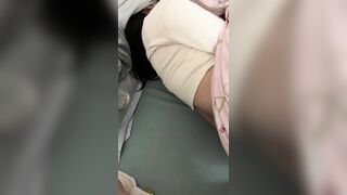 Con em họ mũm mĩm vừa hết kì dâu là sang địt tung lồn liền