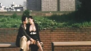 Bú vú sờ lồn em rau ngoài công viên 1