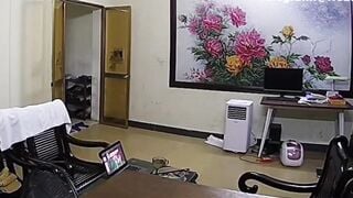 gái xinh mình dây vú to em ở nhà 1 mình là em cởi chuồng
