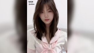 em sinh viên năm nhất xa bạn trai quay clip nhét toy vào bím hồng