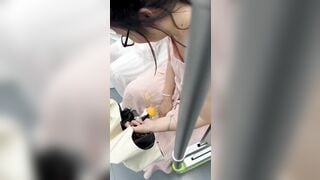 quay lén các em sinh viên trên tàu điện #3