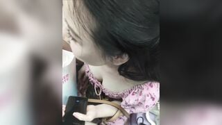quay lén gái xinh trên tàu điện ngầm