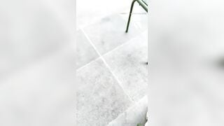 Gái trung quốc sex trong toilet công cộng 2