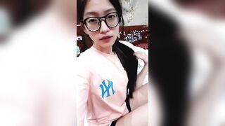 nhỏ nhắn xinh xắn