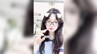 Mấy em học sinh giờ dâm vậy