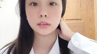 Gái teen xinh dễ thương k9 show thủ dâm non tơ