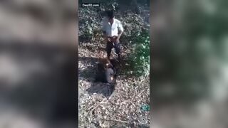 Thằng Ấn Độ mất dạy dụ dỗ được em gái mới quen lên rừng rồi chịch