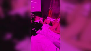Cực phẩm em nữ sinh chân dài trong bộ sexy rên rỉ - phần 2